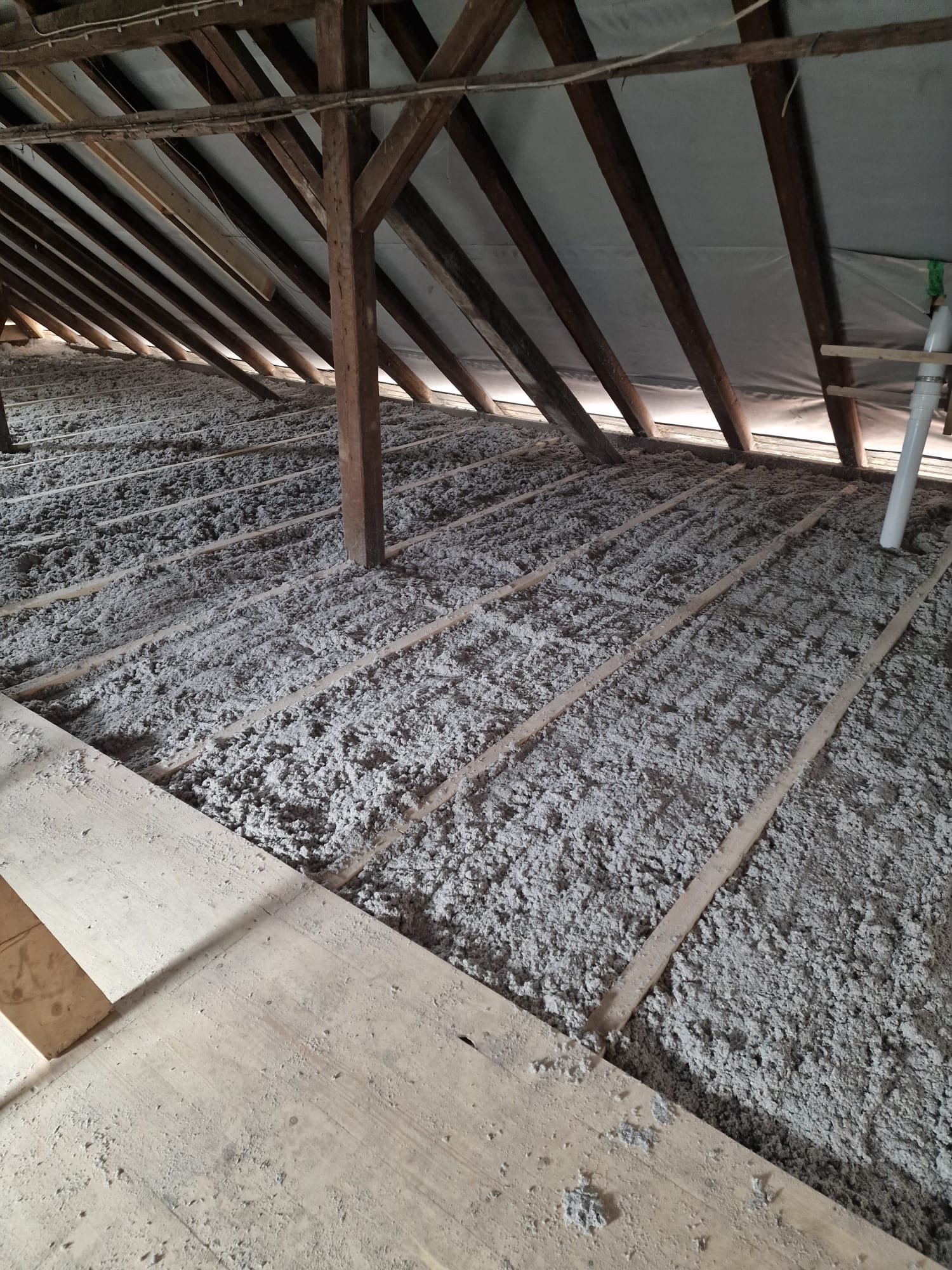 Cellulose isolatie 1