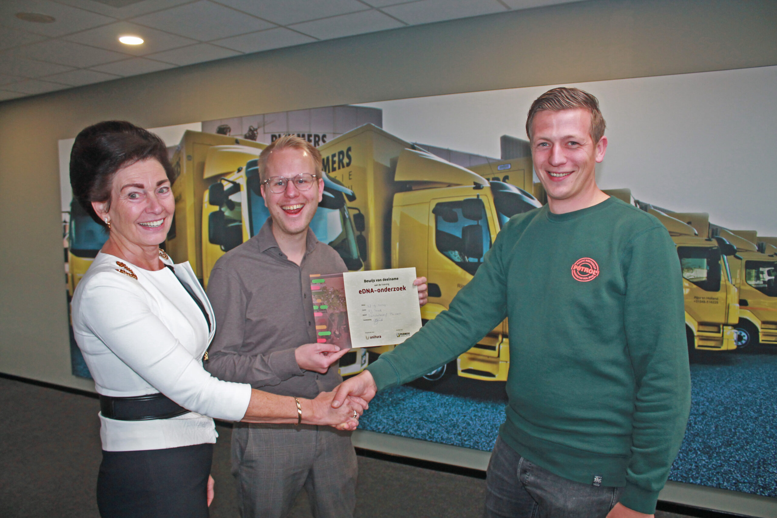 Overhandigen certificaat2